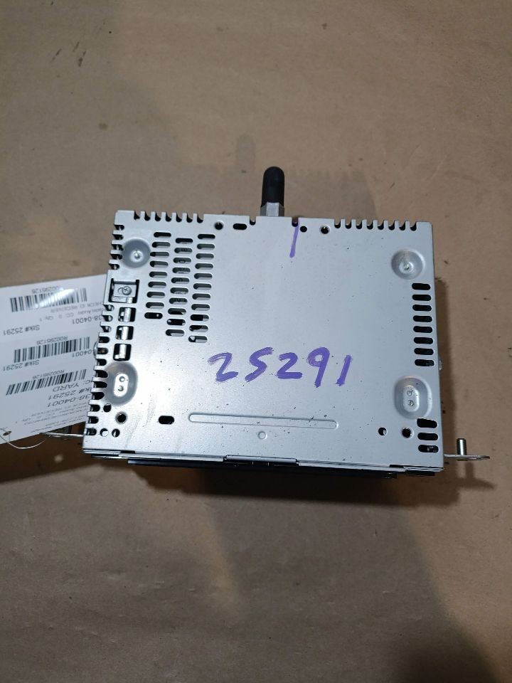 Audio Equipment Radio Receiver AM-FM-CD-MP3 Single Disc Fits 14-15 MKX 295126