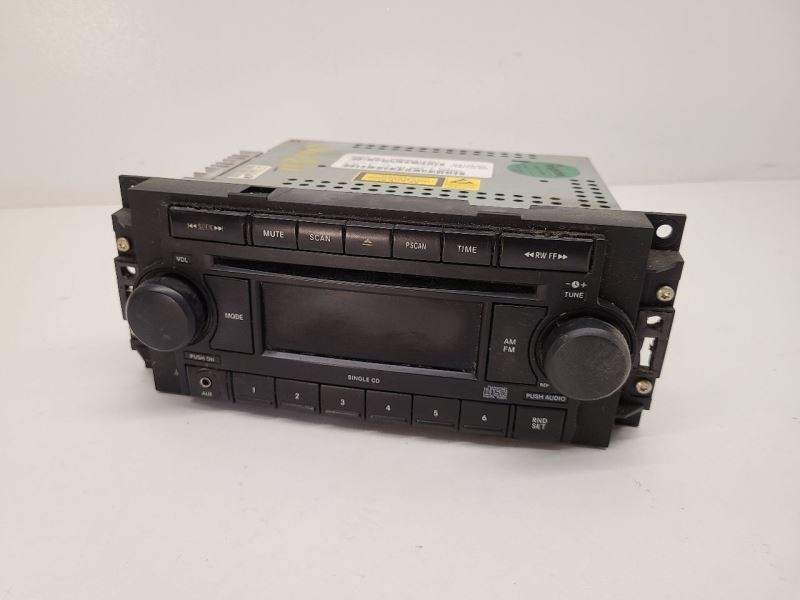 2005-07 DAKOTA Audio Equipment Radio Receiver Radio AM FM CD Player 05064173AI