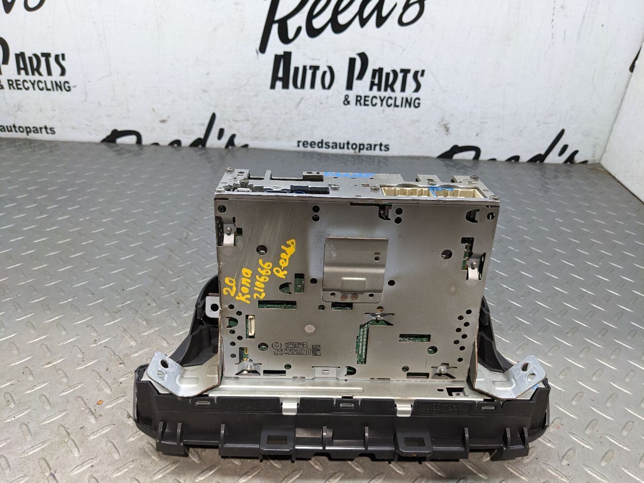Audio Equipment Radio Receiver Assembly US Market Fits 18-21 KONA 1172519