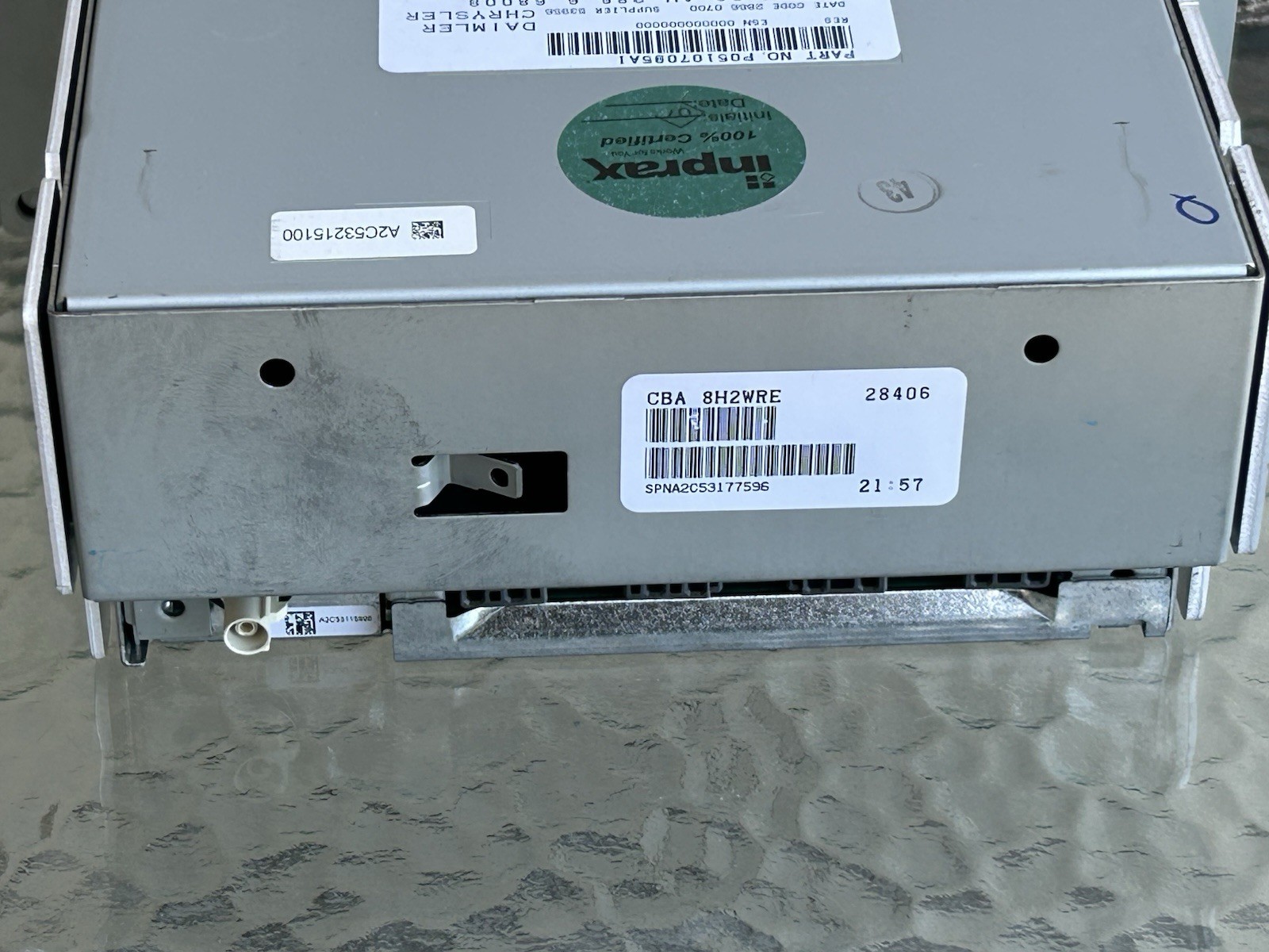 Excellent! OEM 07-2014 Chrysler/Dodge/JEEP (AM/FM + CD PLAYER-MP3) # P05107095AI