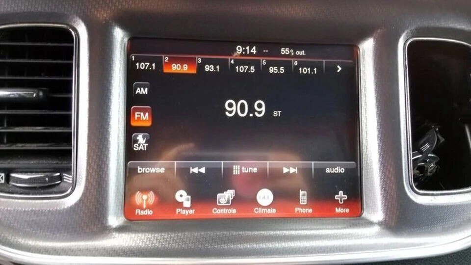 2011-2014 Dodge Charger Info-GPS-TV Radio Information 8.4″ Front Display Screen