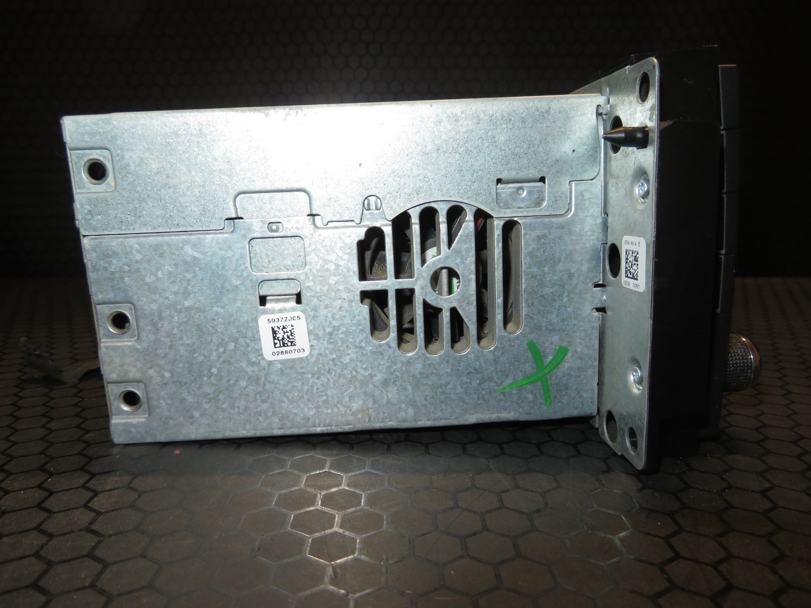OEM 2007-2010 Chrysler Dodge Jeep RER Navigation MyGig Radio P05064401AI NGT4