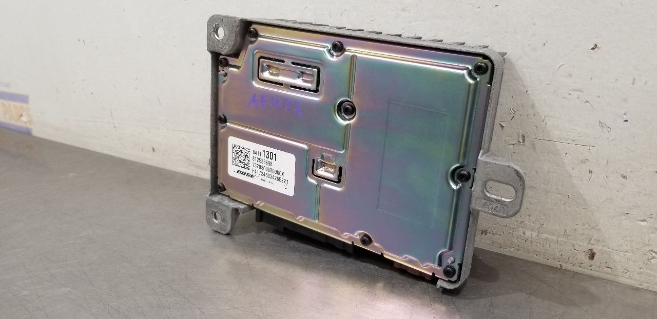 18 CADILLAC ESCALADE RADIO AUDIO AMPLIFIER 84111301