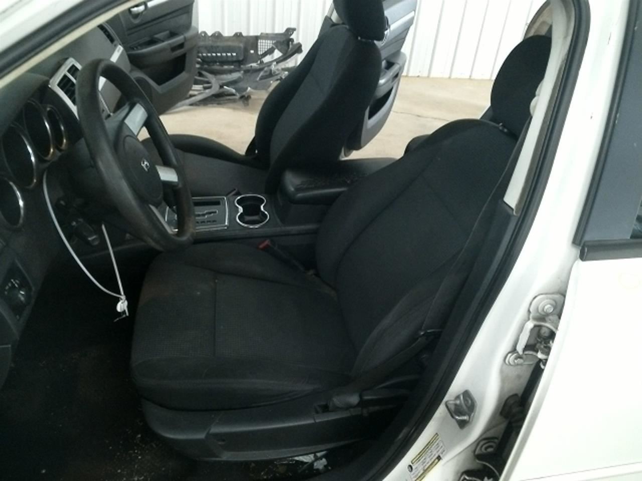 Audio Equipment Radio Display And Receiver Radio ID RES Fits 08-10 300 104889098