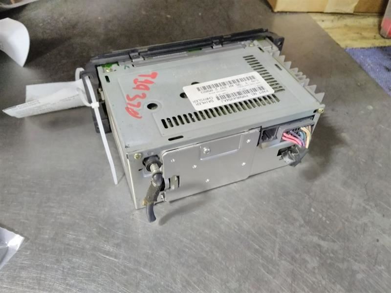 Audio Equipment Radio Receiver Radio ID Rbk Fits 02-07 CARAVAN 173067