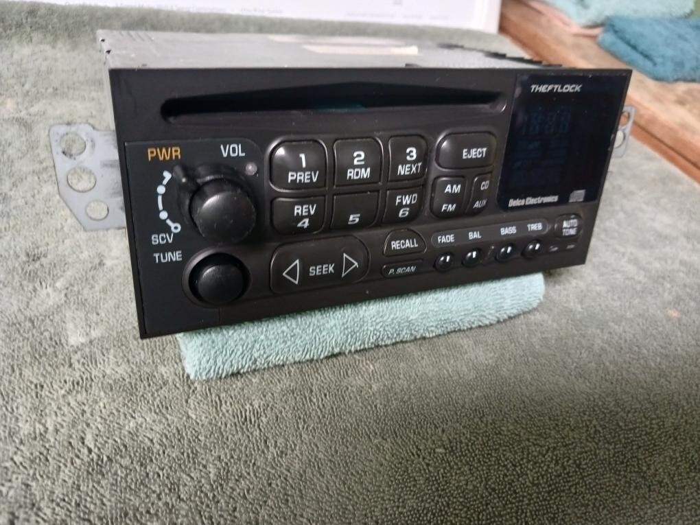 1997 1998 1999 2000 Chevy Lumina/ S10 AM/FM CD OEM Warranty (reconditioned