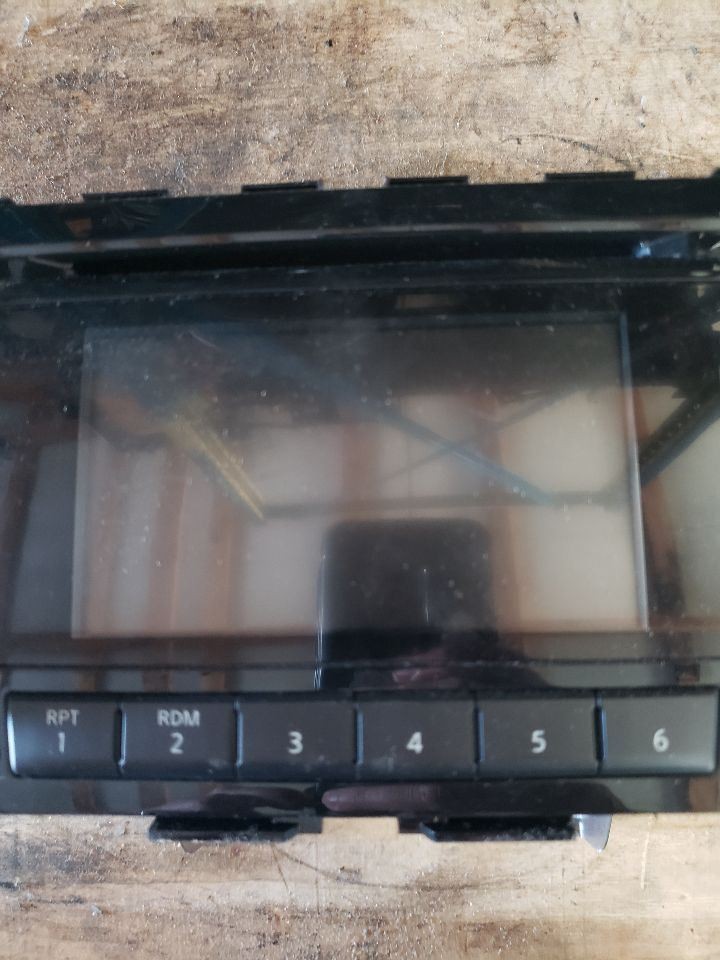 Radio Display and Receiver AM-FM-CD S Fits 13-15 ALTIMA 235315