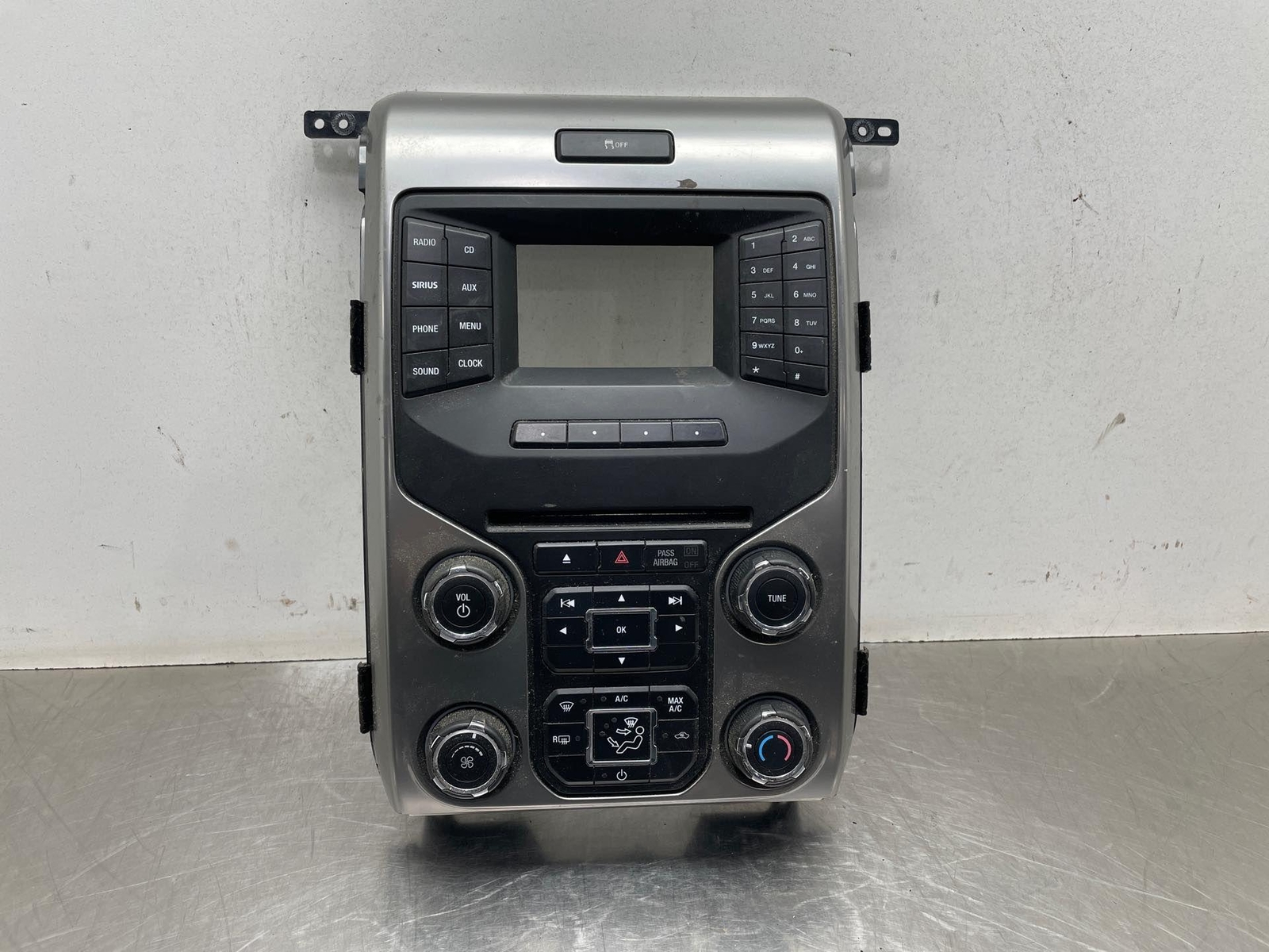 2013 Ford F150 Raptor Control Panel 4.2″ Screen Opening OEM el3t18a802basmmm