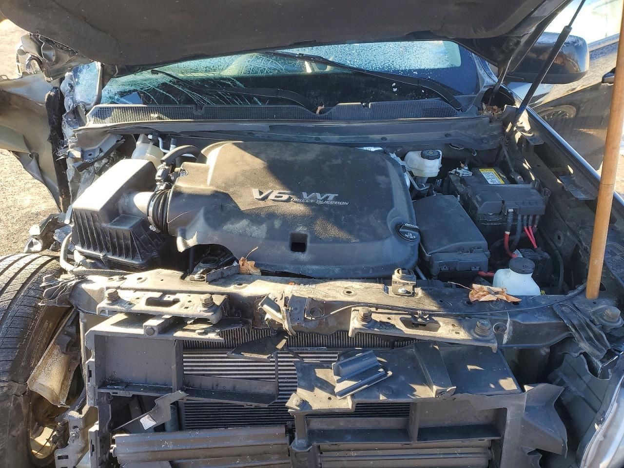 Audio Equipment Radio Control Panel With Screen Fits 18-22 CANYON 526485