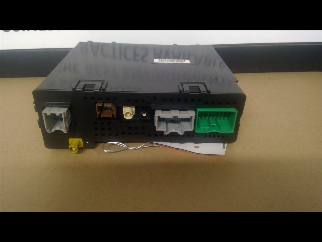 84102319 Audio Radio Receiver Fits 17-19 SILVERADO 2500 PICKUP 900751