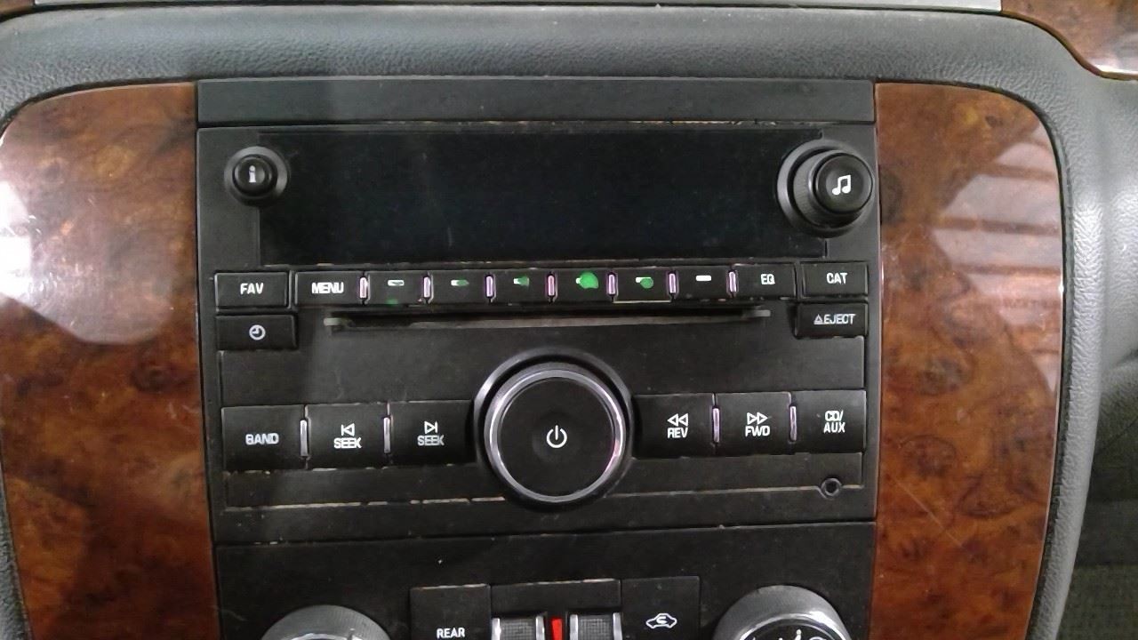 Radio Player Radio AM-FM-CD-MP3-USB Fits 11-21 EXPRESS 2500 VAN 1166413