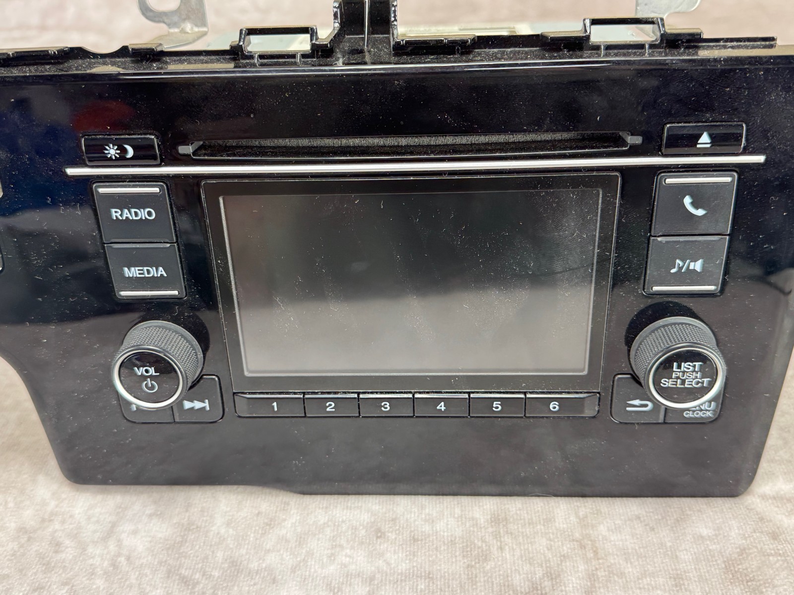 2015-2017 Honda Fit OEM Radio CD Player 7″ Touchscreen 39100-T5R-A12-M1 Display
