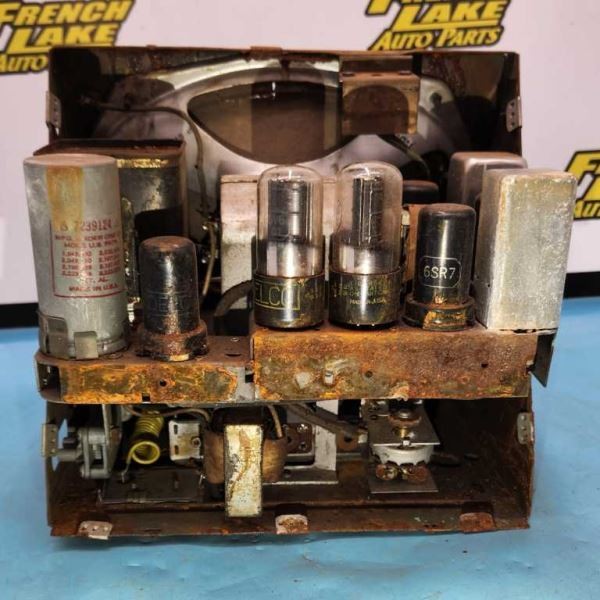 AM/PB RADIO FOR PARTS FITS 1948 CADILLAC 1080382