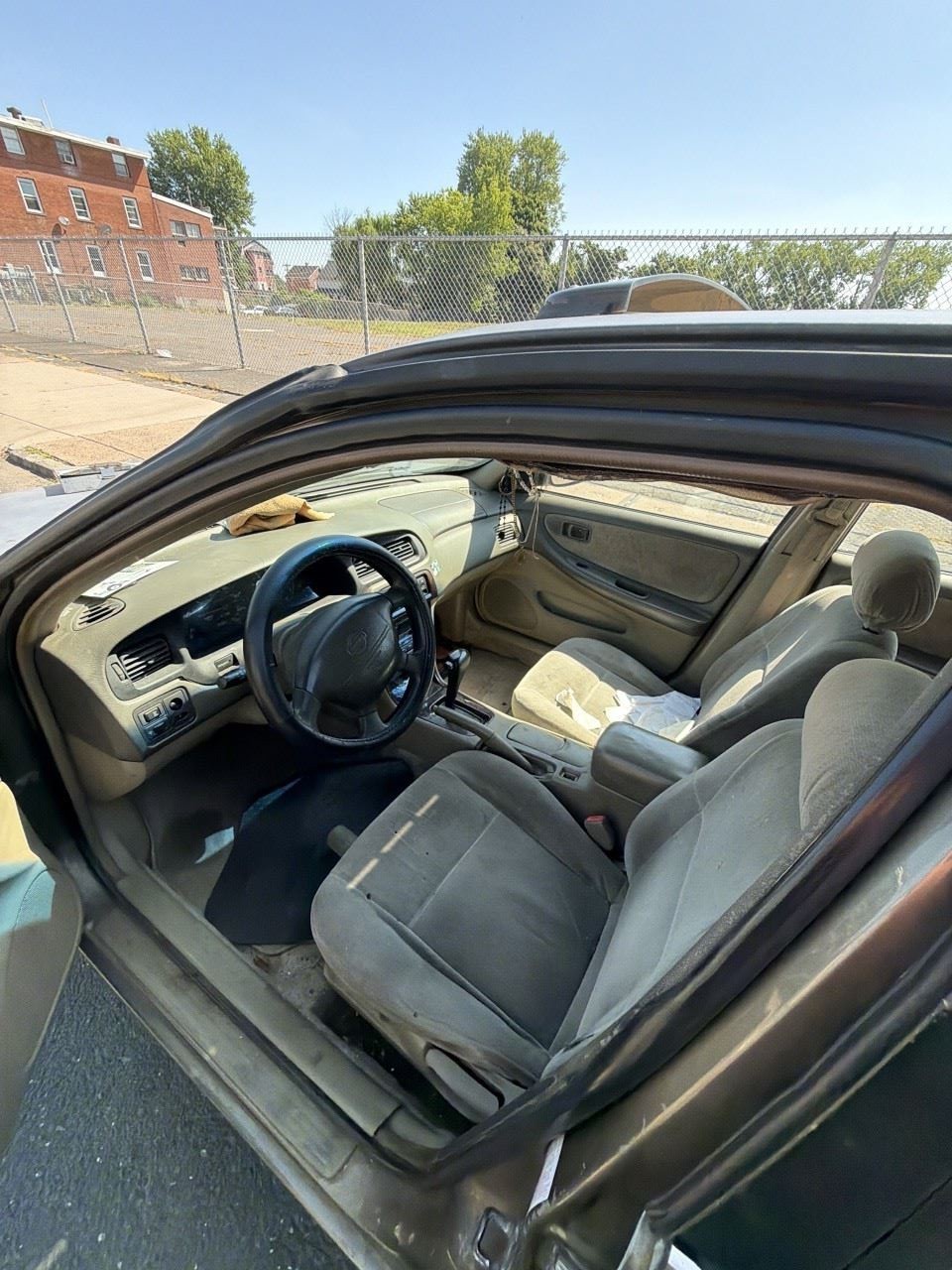 1998-1999 Nissan Altima Radio Receiver OEM 1579663