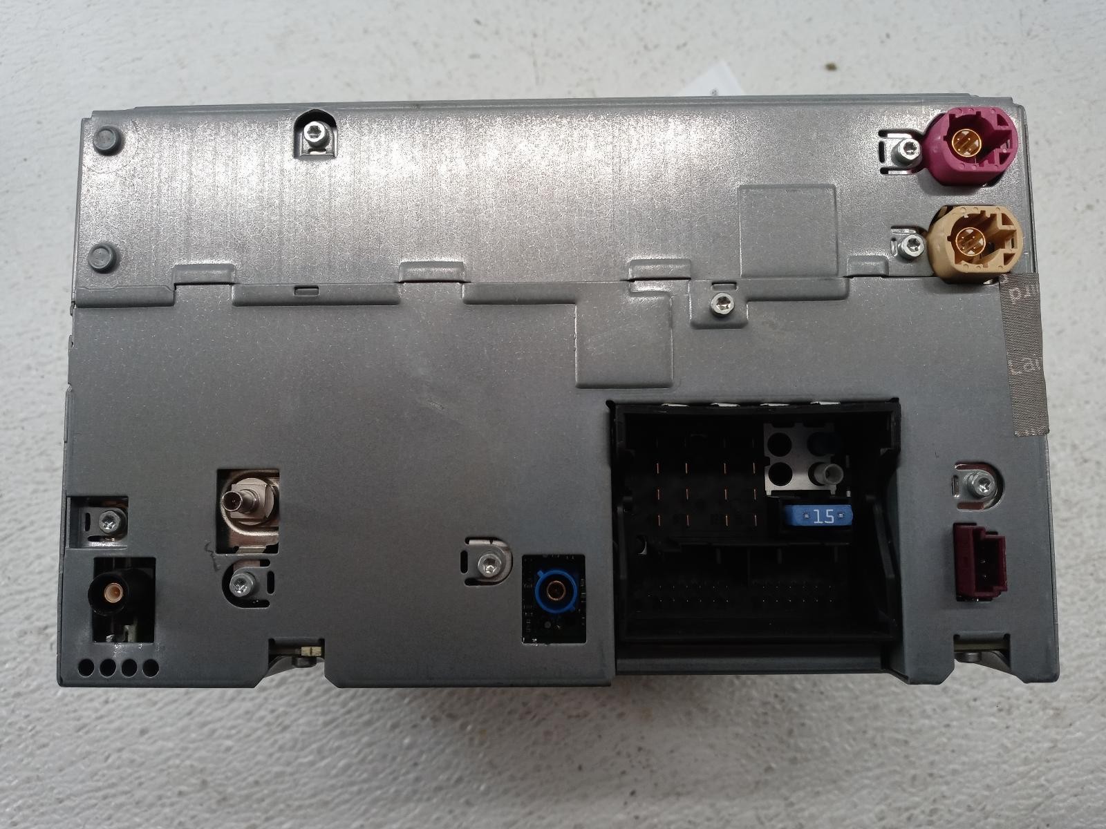 12 13 BMW 328 Series Radio Receiver AM-FM-CD 2 DIN Size *May Need Programming*