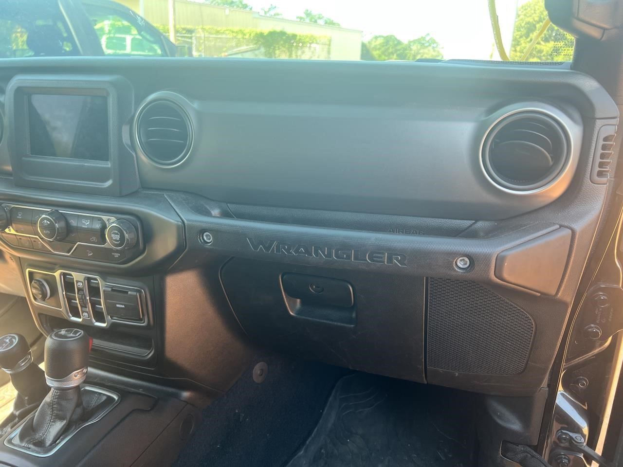 Audio Equipment Radio LHD Display And Receiver Fits 18-20 WRANGLER 104884241