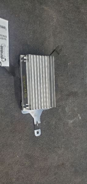 Audio Equipment Radio Amplifier Fits 12-15 BMW X1 1042336
