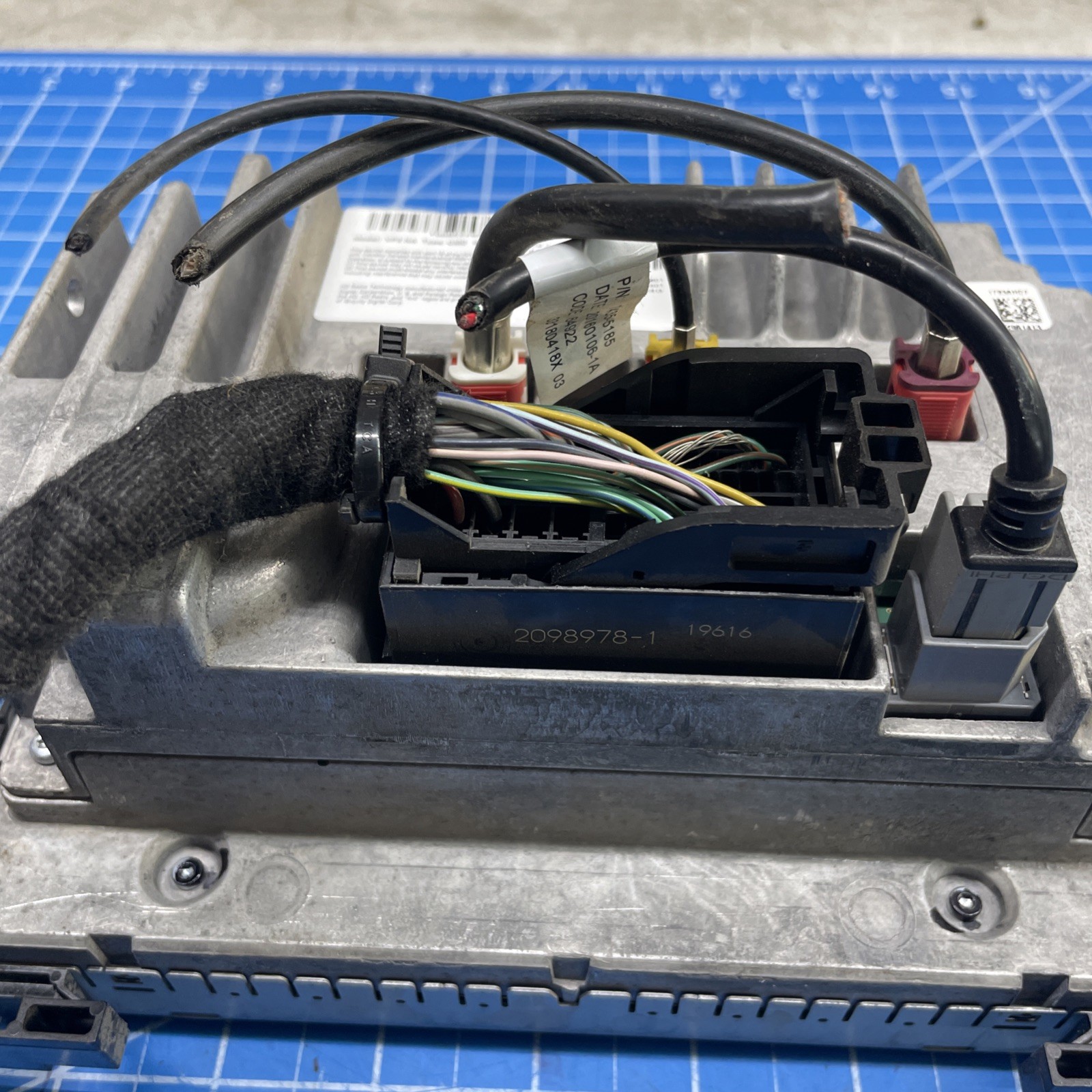 2015 2016 DODGE CHALLENGER CHARGER RA3 8.4 UCONNECT RADIO SCREEN OEM VP3