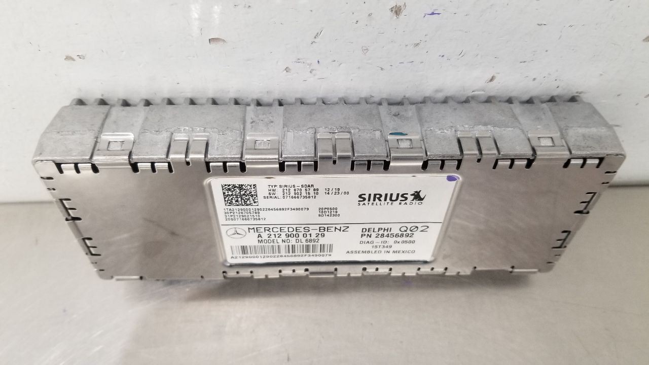 16 MERCEDES BENZ G550 W463 RADIO AUDIO SATELLITE RECEIVER 2128705789