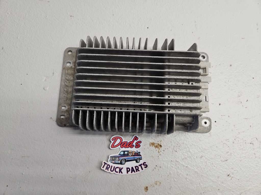 2003-2006 Chevy GMC Yukon Tahoe Suburban Radio Bose Amplifier OEM 3989