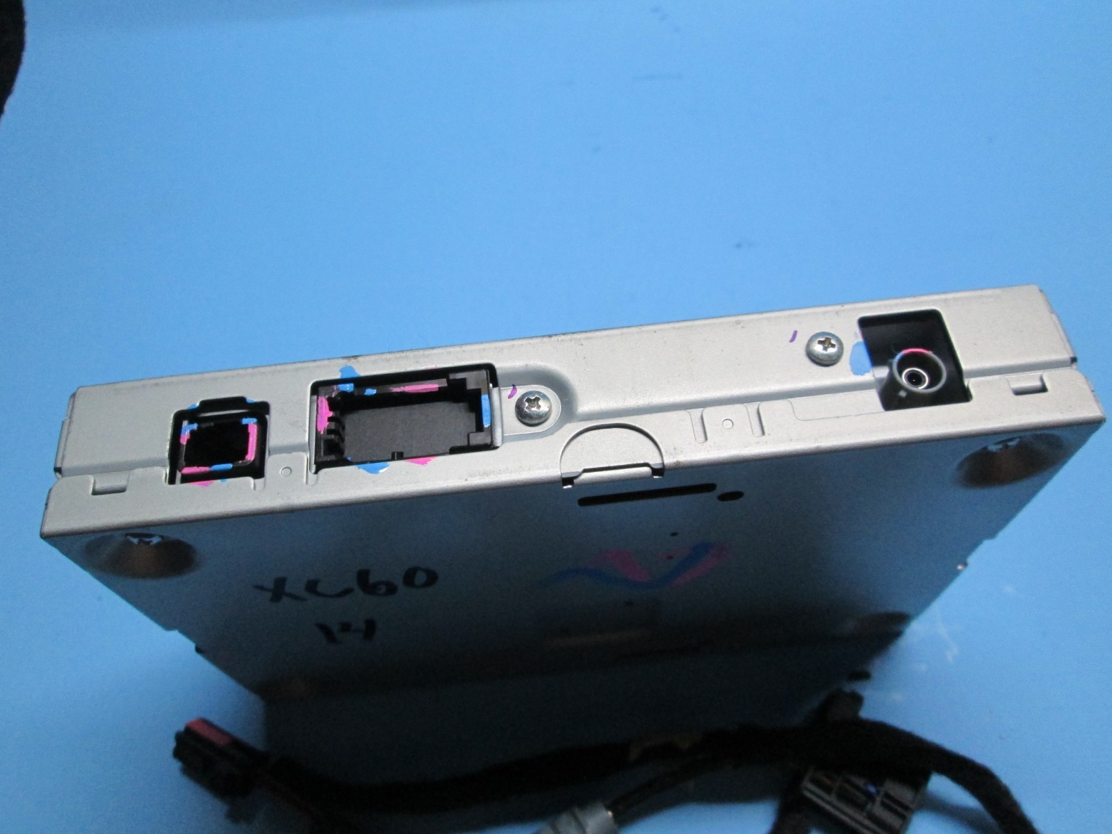 08-16 Volvo XC60 XC70 V70 Satellite Radio Receiver Control Module 32141075 OEM