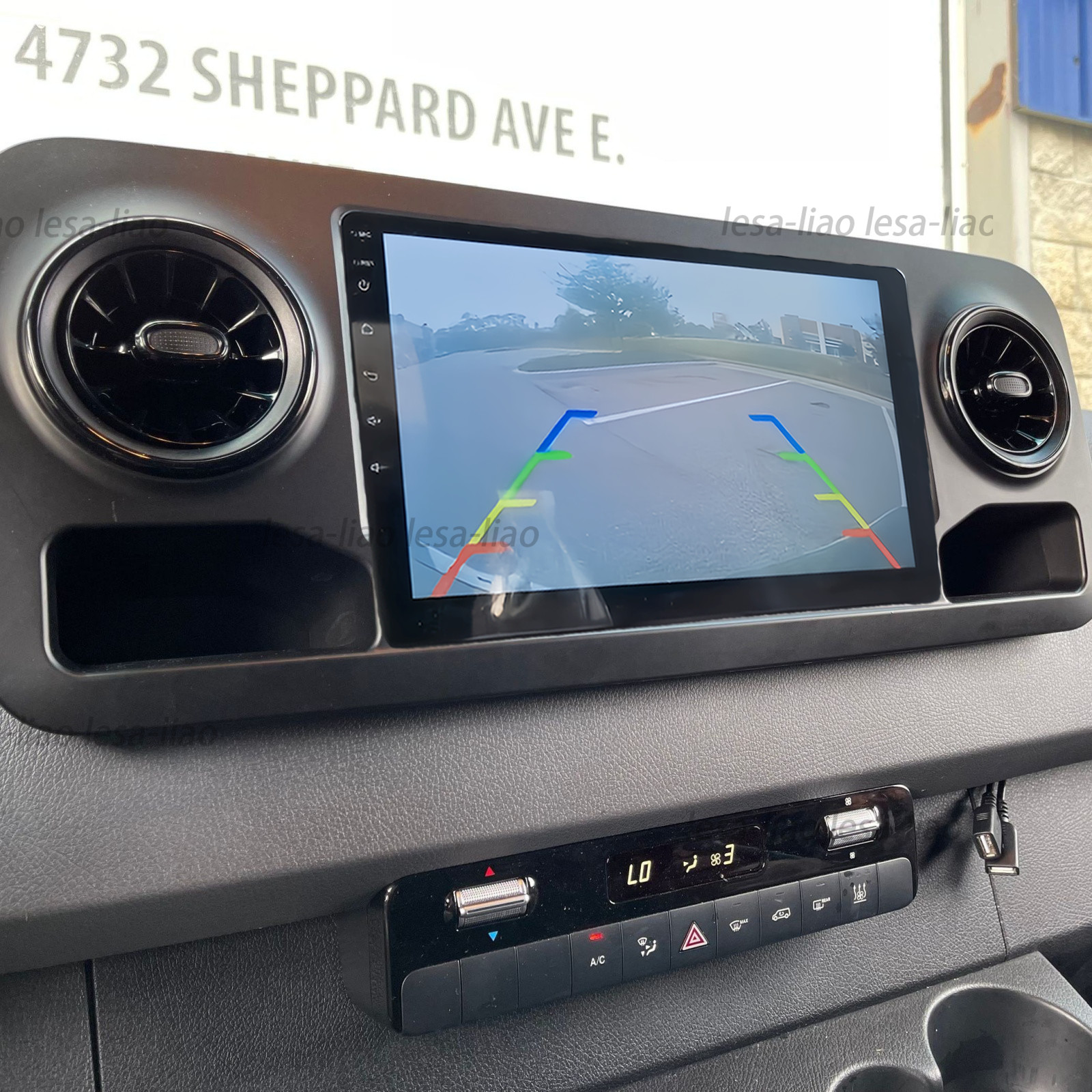 10.1″ For Mercedes Benz Sprinter 2018-22 Carplay Android 15 Car Stereo Radio GPS