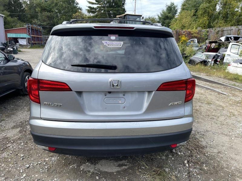 2016-2012 HONDA PILOT XM SATELLITE TUNER 58494