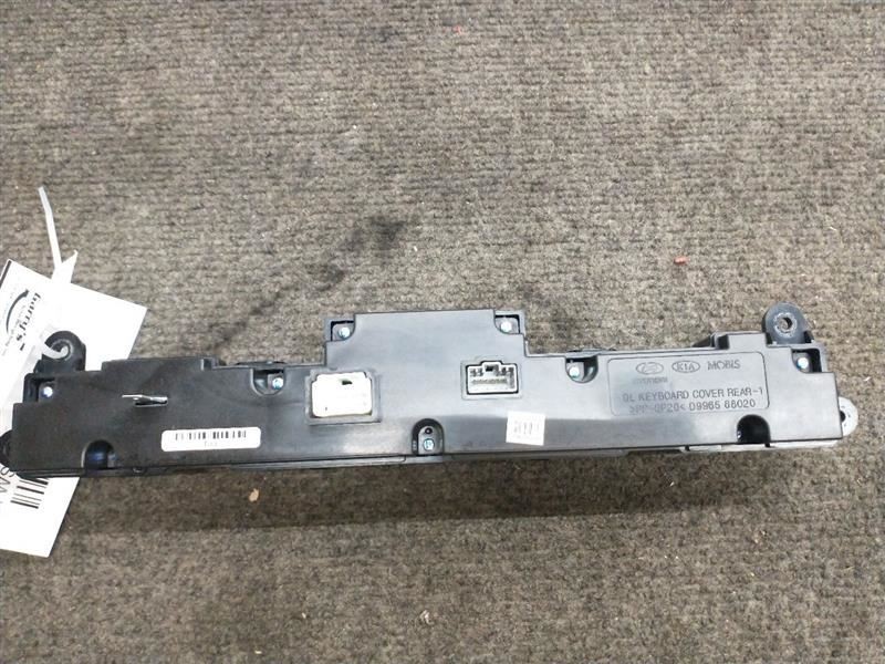 Audio Equipment Radio Control Panel ID 96540D9200WK Fits 17-19 SPORTAGE 730937