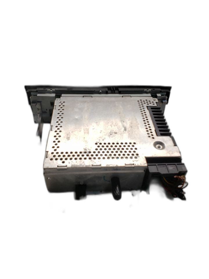 2007 BMW Radio Sedan Canada Market 323i Stereo Receiver OEM 1326983
