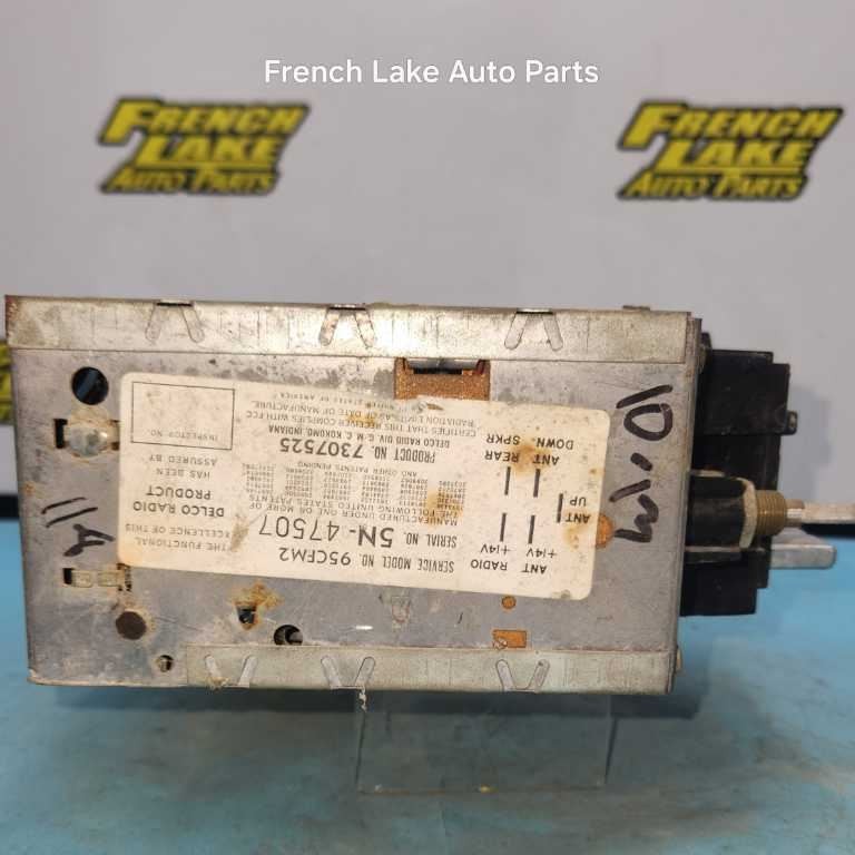 PARTS ONLY A/M Radio 7307525 Fits 1969 CADILLAC ELDORADO 1245964