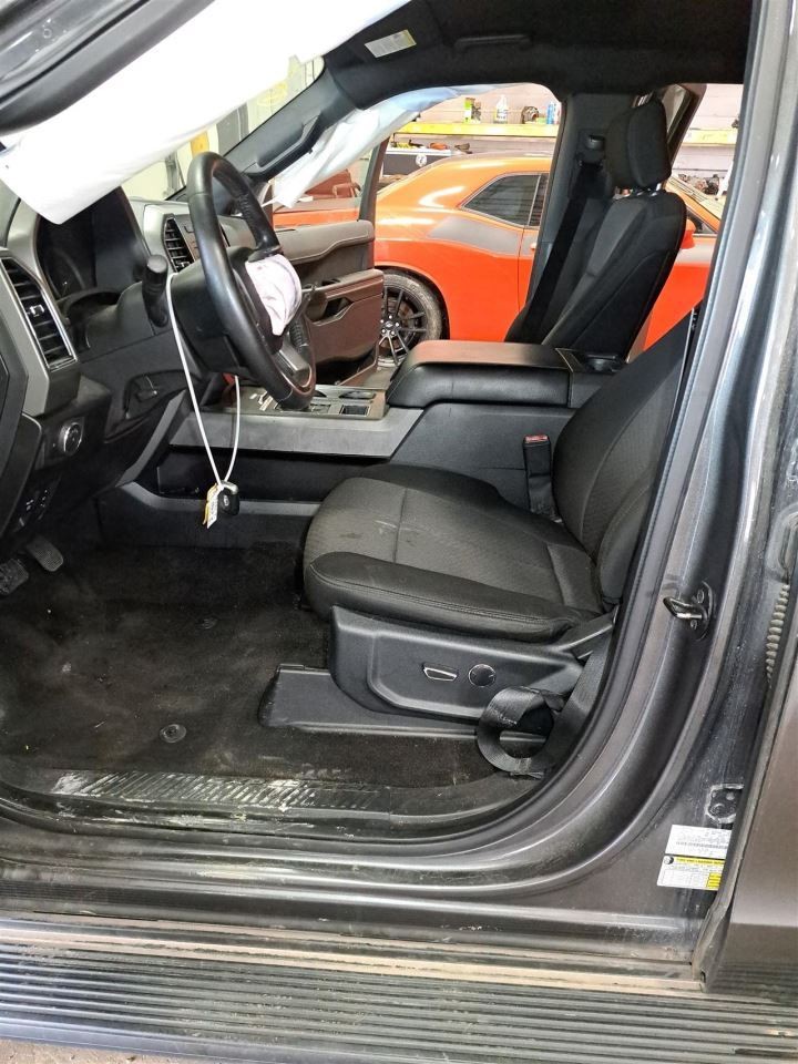 2018 Expedition Stereo Radio Receiver Sku#4504669