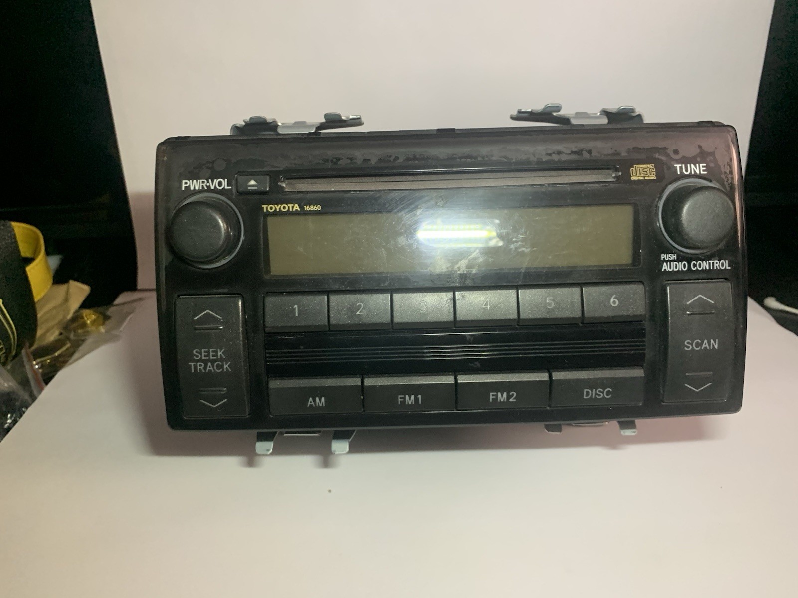 2005-06 Toyota Camry AM FM OEM Radio Single CD Player 86120-AA160 Face 16860
