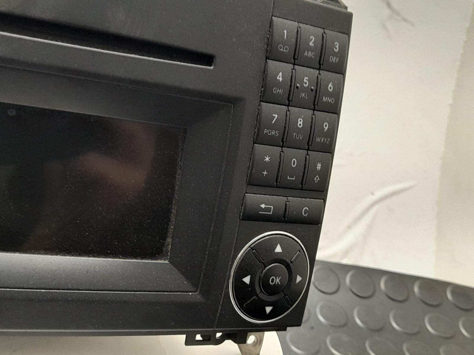 MERCEDES SPRINTER Radio Stereo Head Unit 2006-2019 Unknown Van