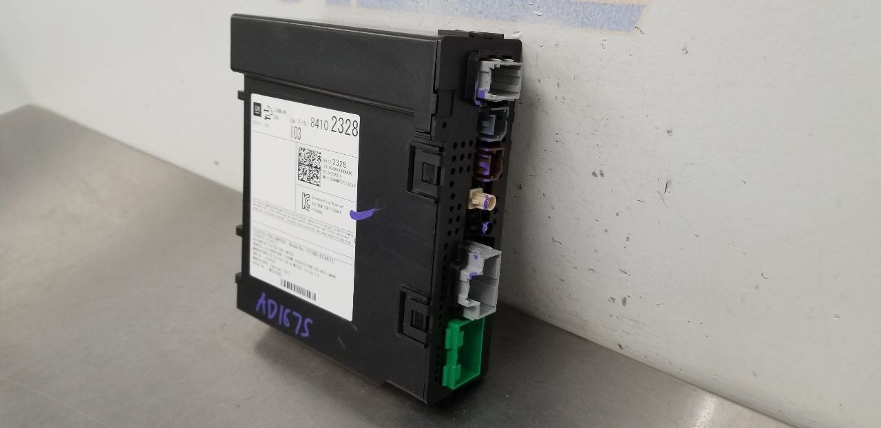 17 CHEVY SILVERADO 2500 RADIO AUDIO RECEIVER 84102328