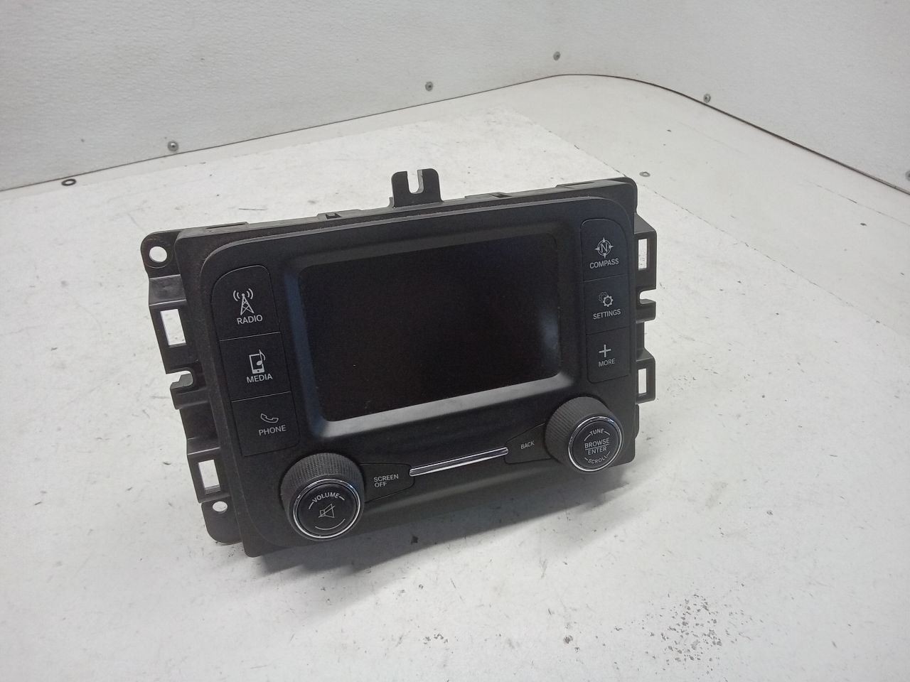 Audio Equipment Radio Classic Style Opt RA2 Fits 18-20 DODGE 1500 PICKUP 4027888