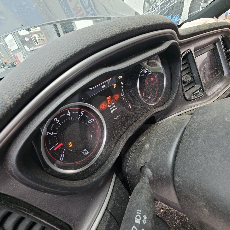 2021-2023 DODGE CHALLENGER RADIO DISPLAY & RECEIVER