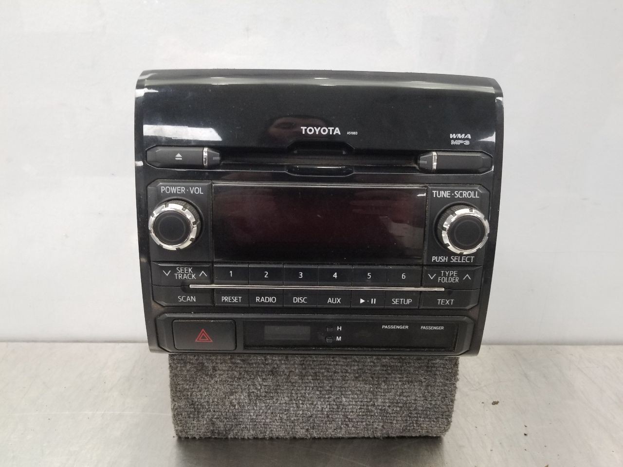 12 TOYOTA TACOMA TRD OFFROAD 4X4 4.0L RADIO DISPLAY AND RECEIVER 8612004260 OEM