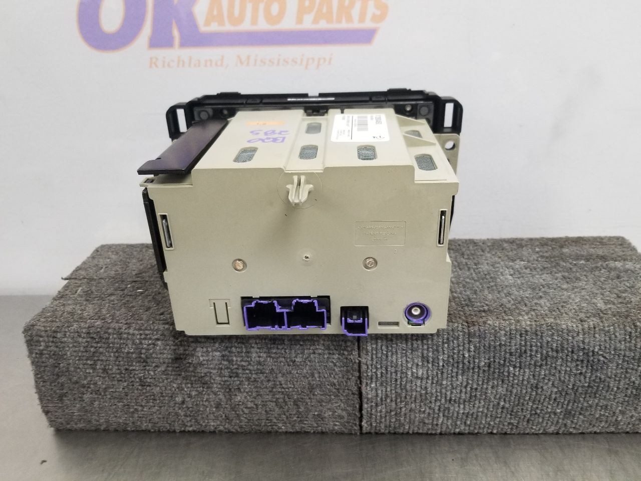 12 GMC SIERRA 1500 SLE 4X2 5.3L RADIO AUDIO 20934593 OEM