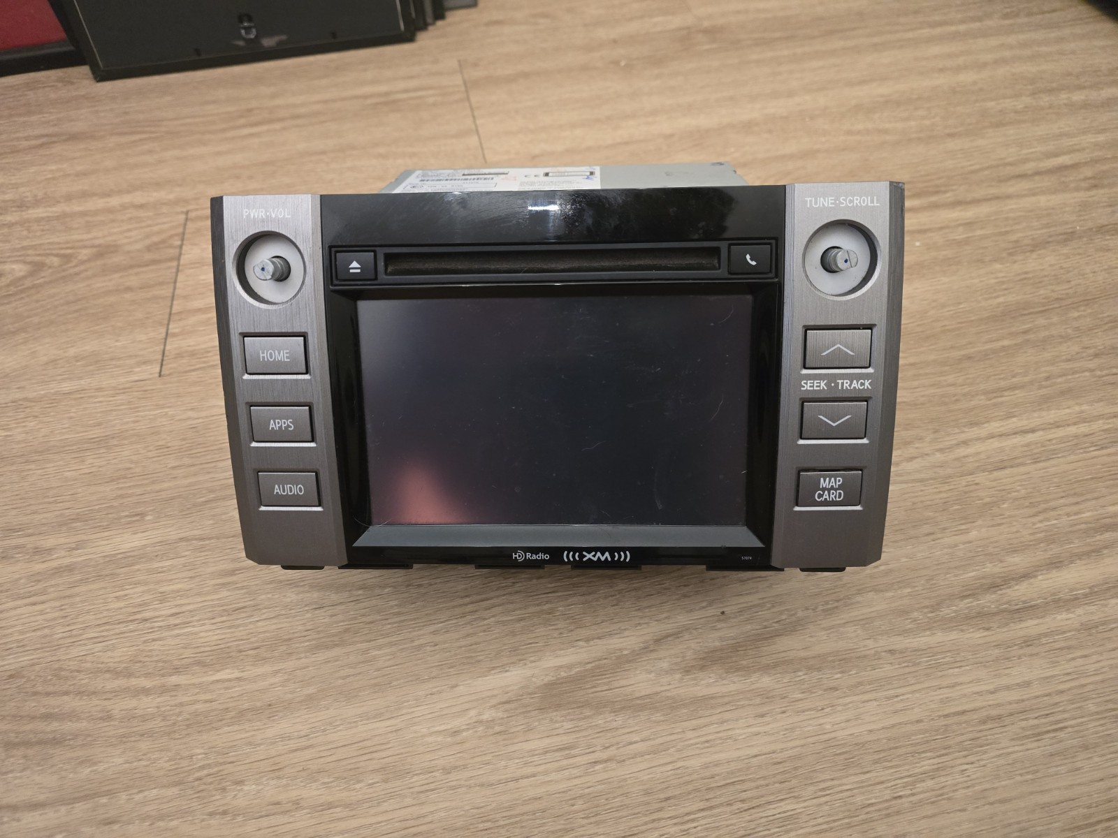 Toyota Tundra 2014–2019 OEM / JBL Radio Head Unit