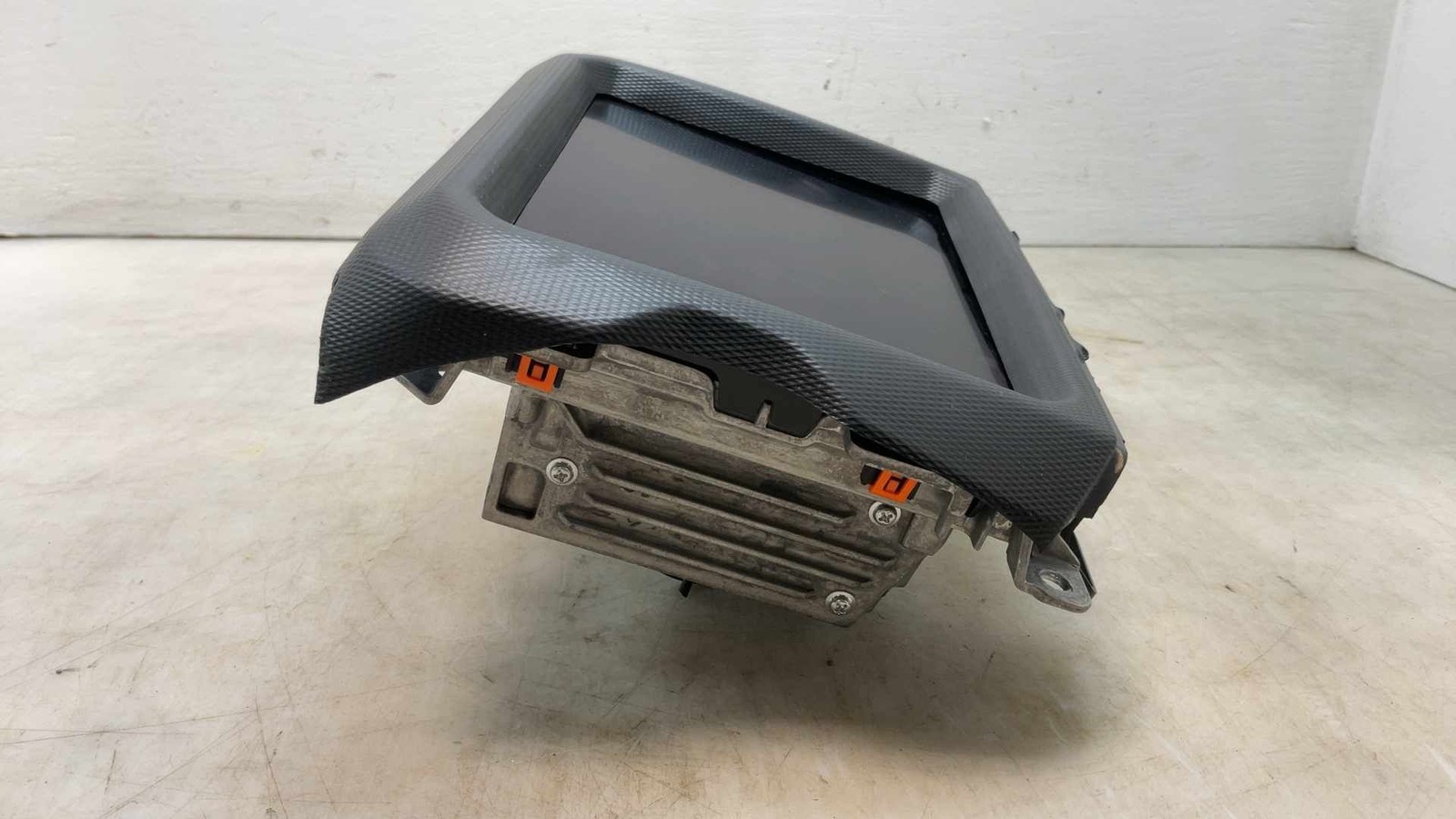 Jeep Gladiator JT OEM 8.4 Touchscreen Radio without U Connect 2021-2023 153717