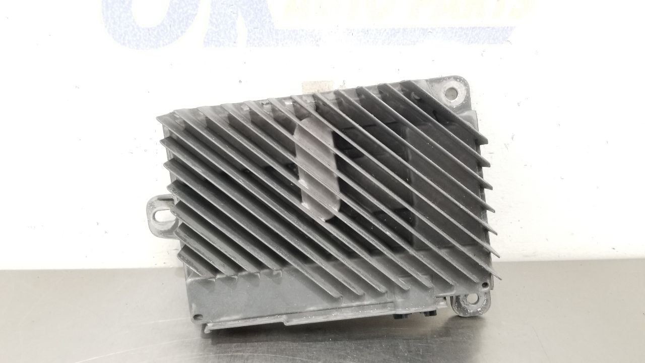 19 GMC YUKON RADIO AUDIO AMPLIFIER 84503463