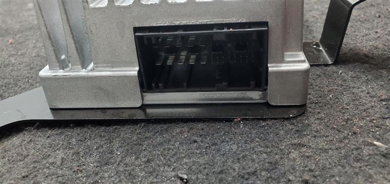 Audio Equipment Radio Amplifier Fits 12-15 BMW X1 1042336