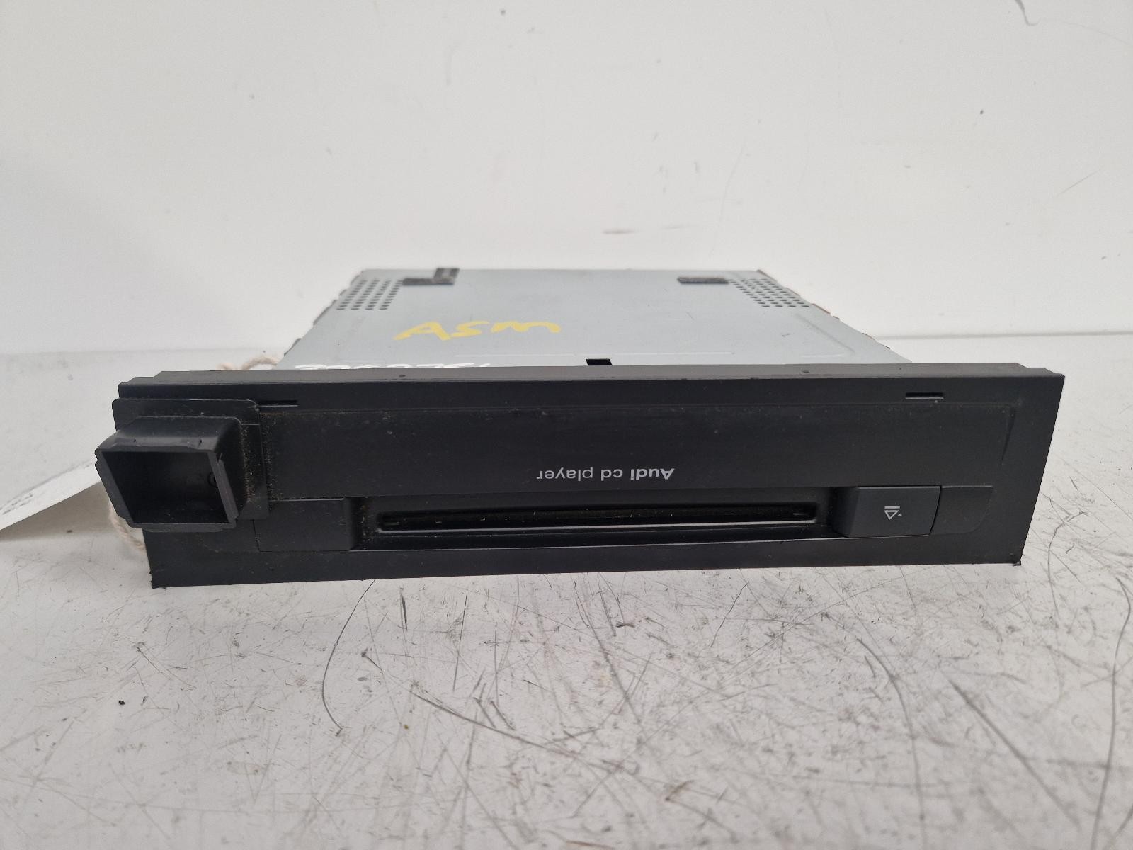 AUDI Q7 TDI 4L MK1 2007 RADIO STEREO HEAD UNIT CD
