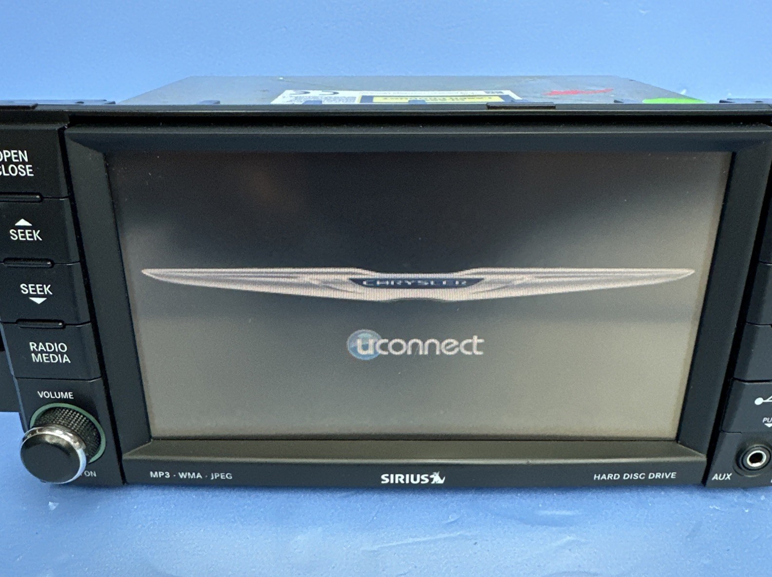 2010 Chrysler 300 Navi Radio Display Unit OEM Radio PN# P05064816AB With Code