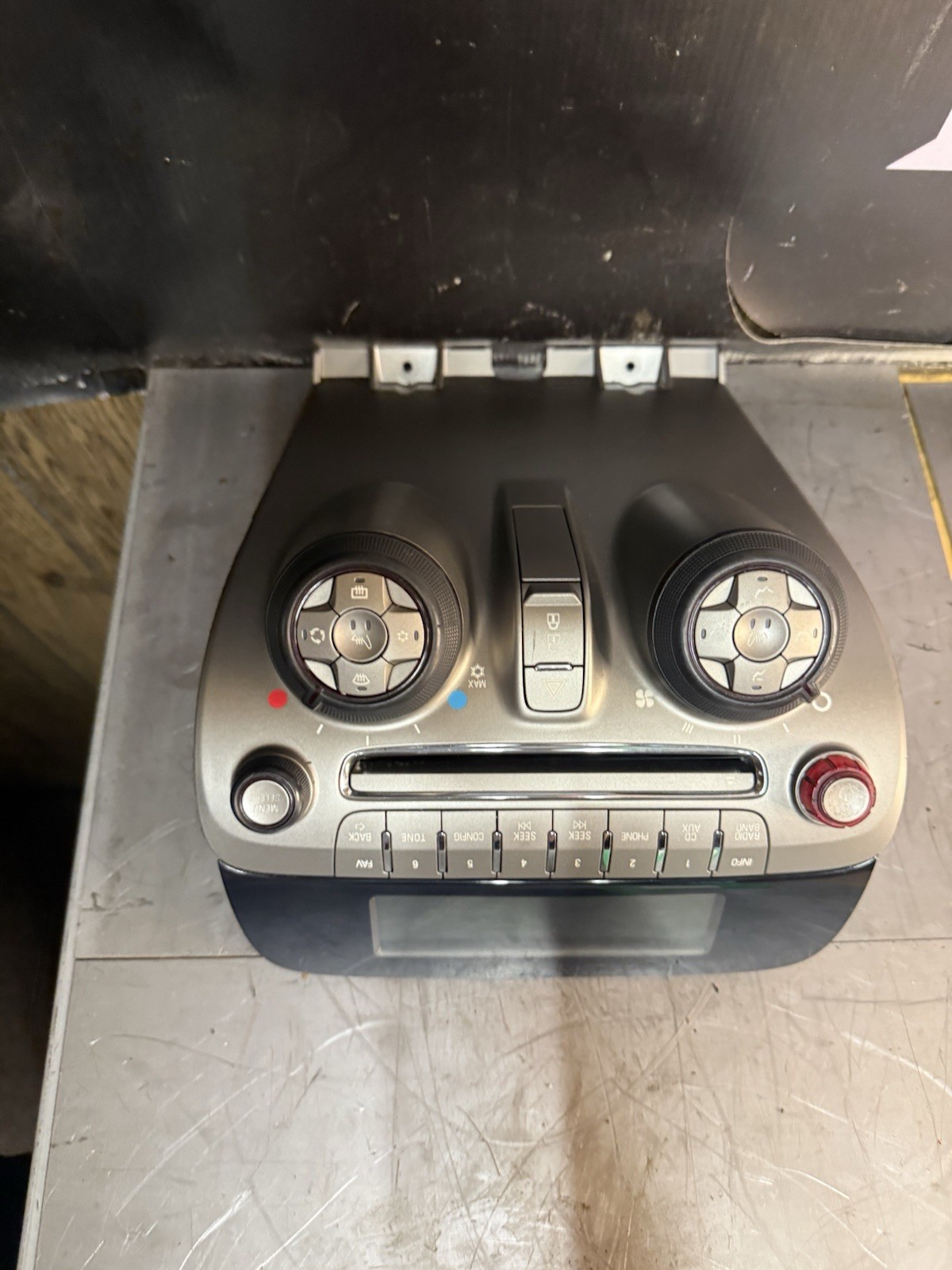 12 CHEVY CAMARO RADIO AUDIO CONTROL PANEL HEATED SEATS OPTION 20990312