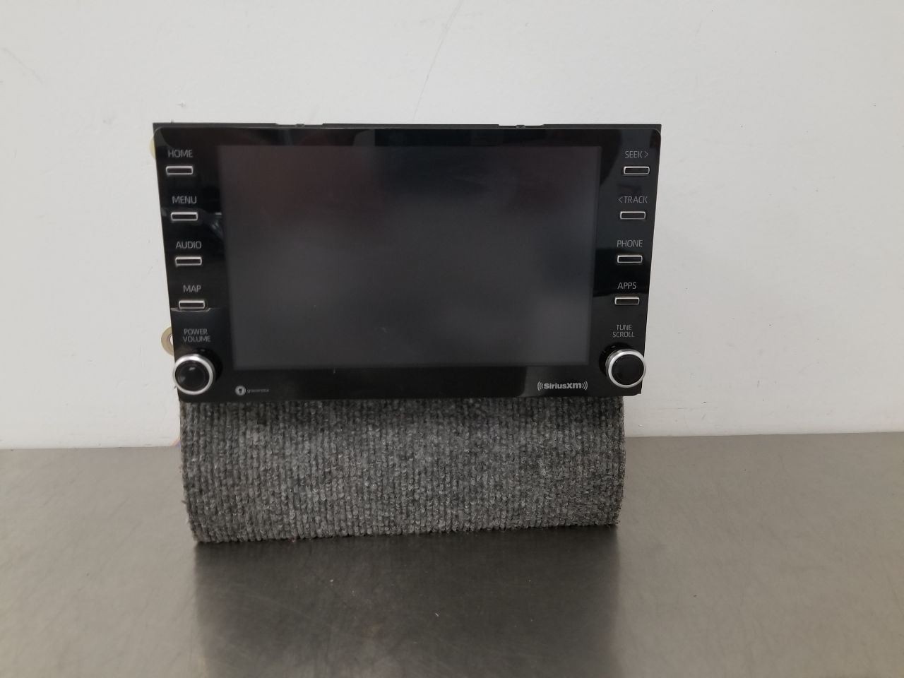 20 TOYOTA TACOMA SR5 4X2 3.5L RADIO AUDIO DISPLAY AND RECEIVER 8614004230 OEM