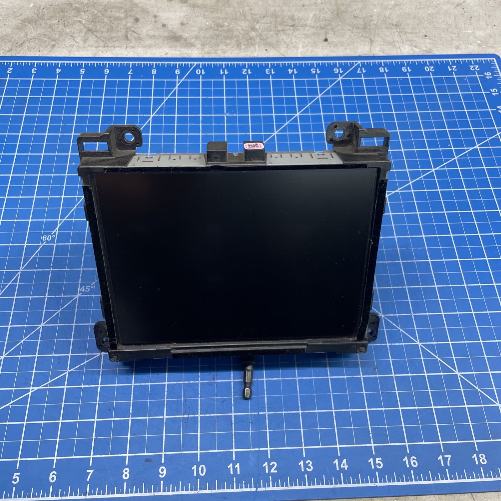 2015 2016 DODGE CHALLENGER CHARGER RA3 8.4 UCONNECT RADIO SCREEN OEM VP3