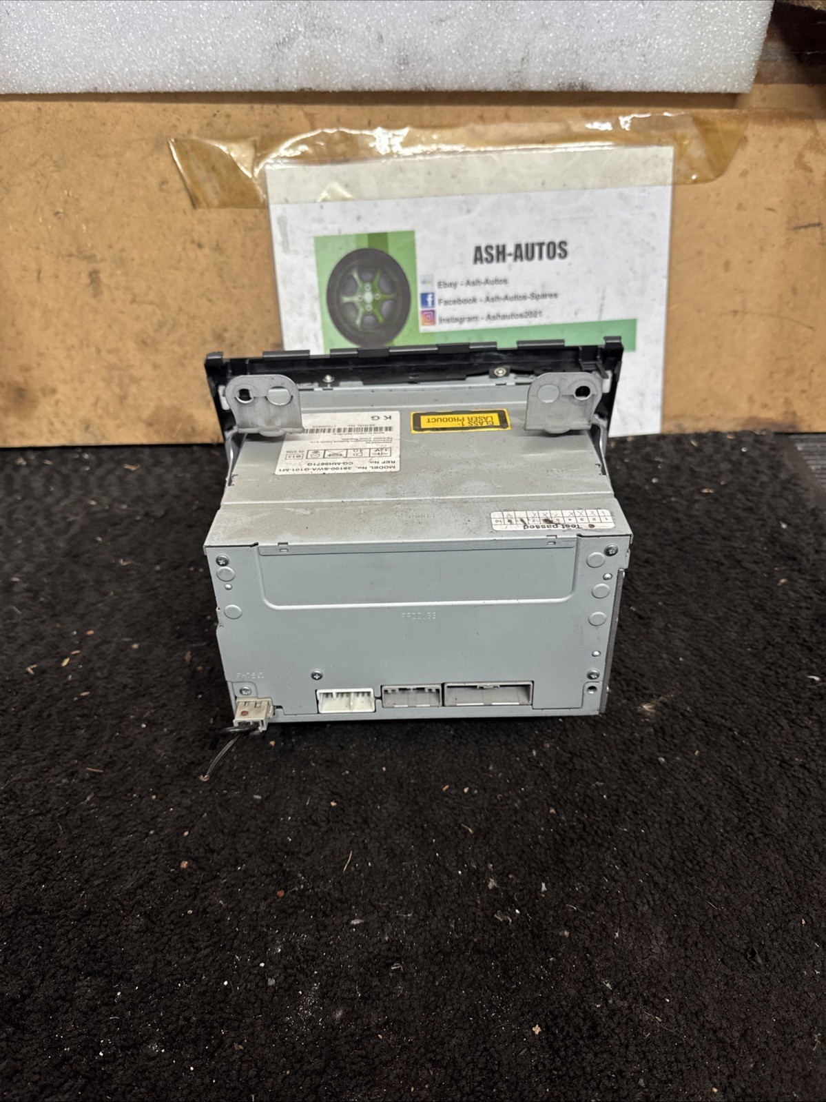 2007 HONDA CRV Mk3 OEM Radio/CD/Stereo Head Unit No Code Available