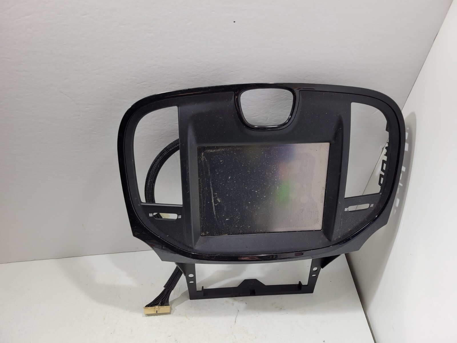 2011-2014 Chrysler 300 8.4″ GPS Navigation Radio Display Screen OEM 68105156AD