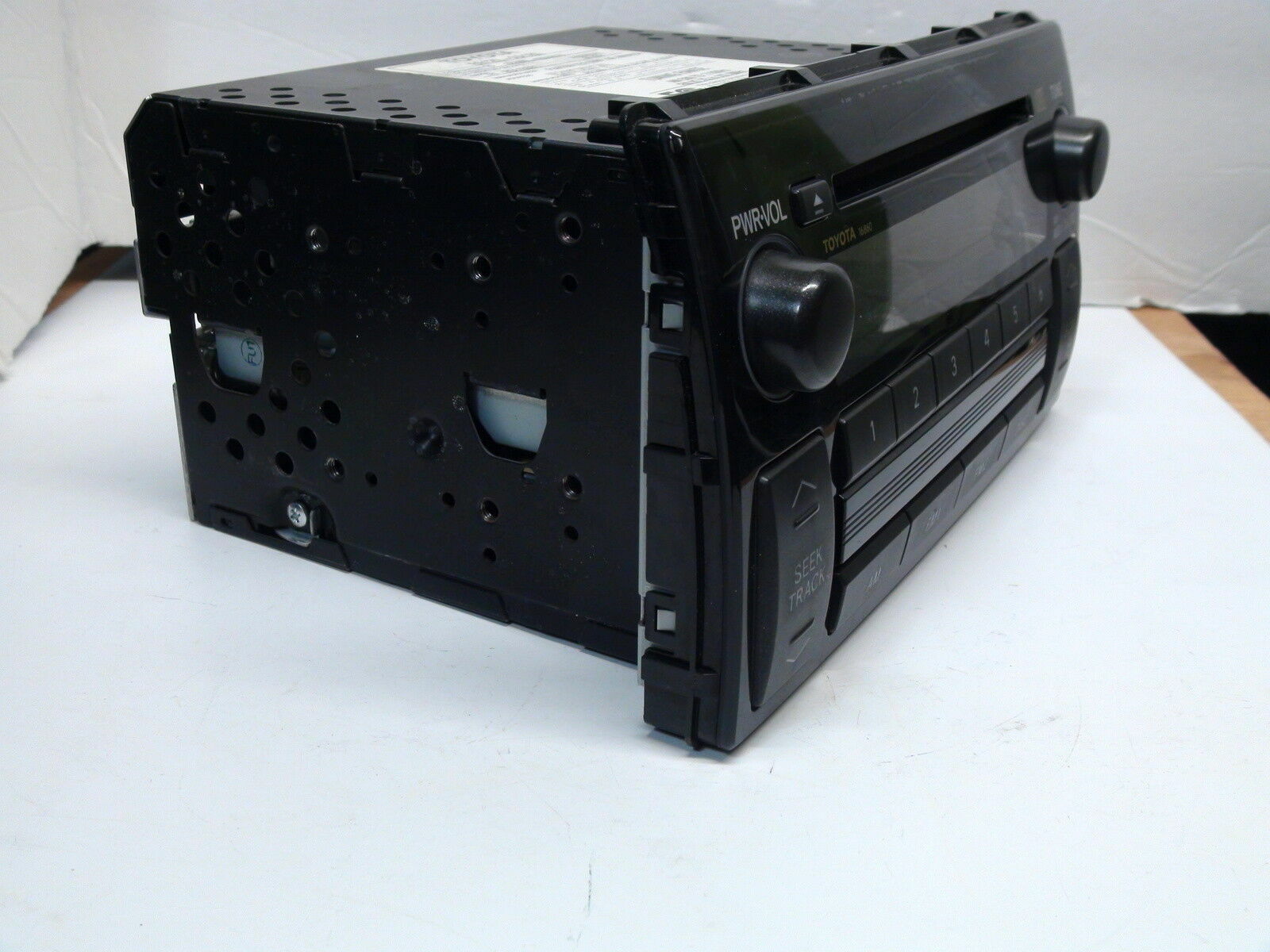 Toyota Camry 2005 2006 CD player base Fujitsu Ten none-JBL 16860 TESTED